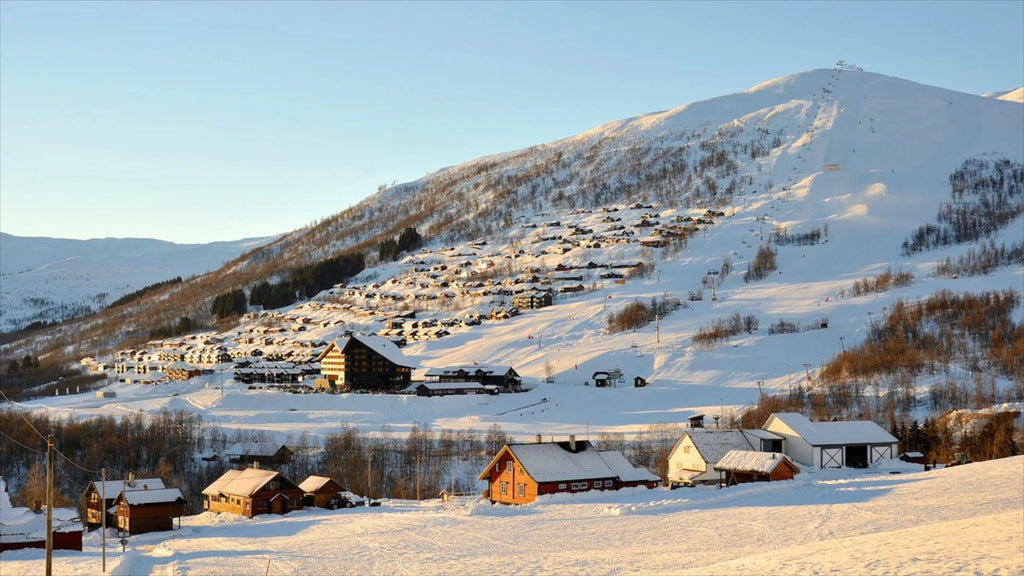 Fiordes e Capitais Bálticas