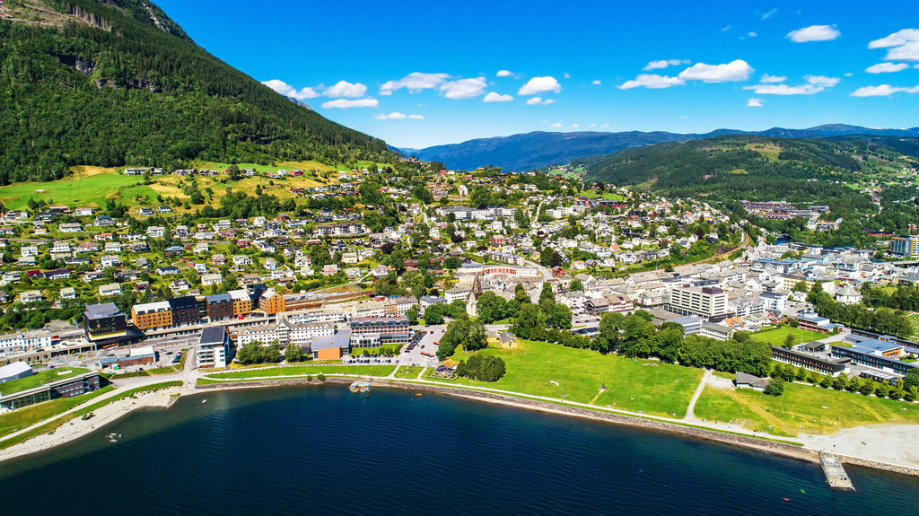 Fiordes, Estocolmo e Helsinque